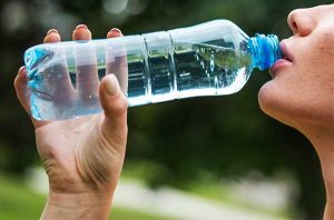 Woda butelkowana warsztaty dietetyczne kreator zdrowia